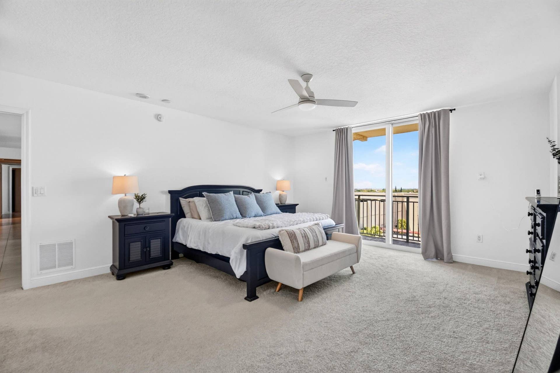 610 Clematis Street, #700, West Palm Beach, FL 33401 27-web-or-mls-DSC_5612