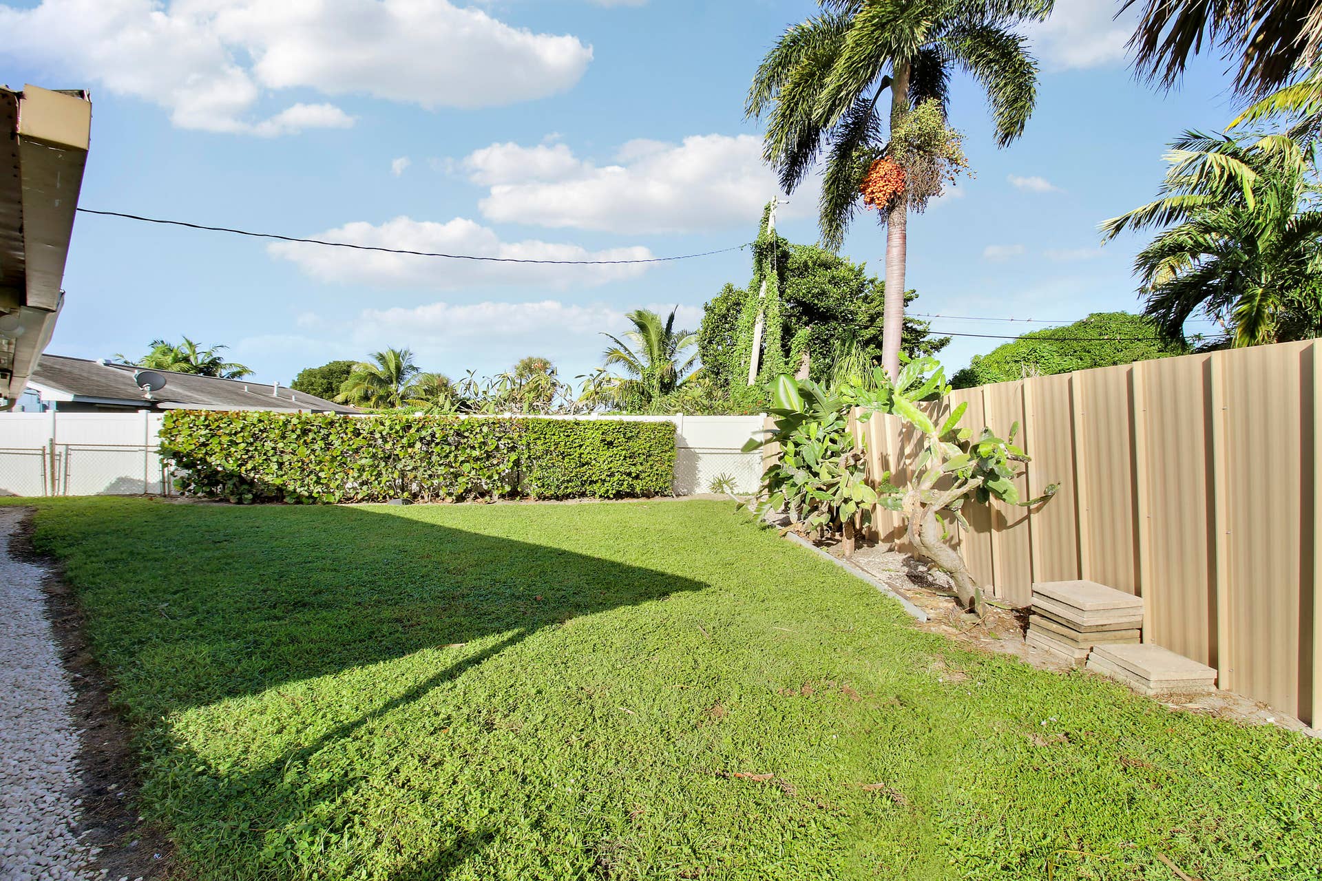4227 CRESTDALE Street, Palm Beach Gardens, FL 33410 Backyard