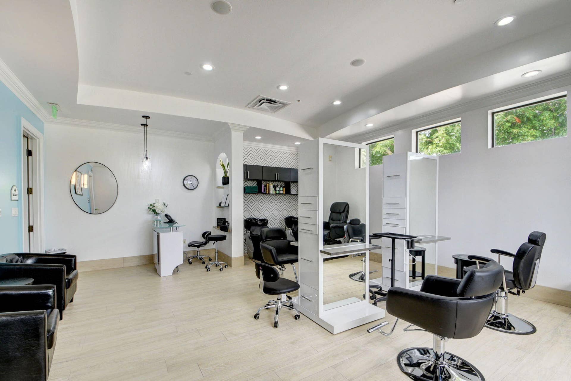 7543 Pebble Shores Terrace, Lake Worth, FL 33467 61-web-or-mls-athletic club updated 08 2