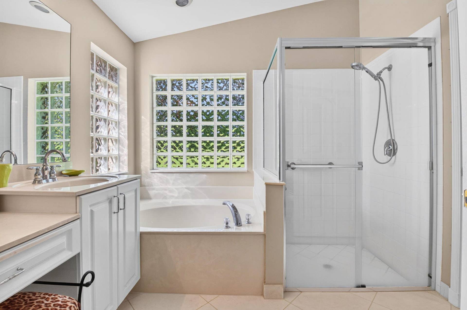7543 Pebble Shores Terrace, Lake Worth, FL 33467 31-web-or-mls-DSC_3130