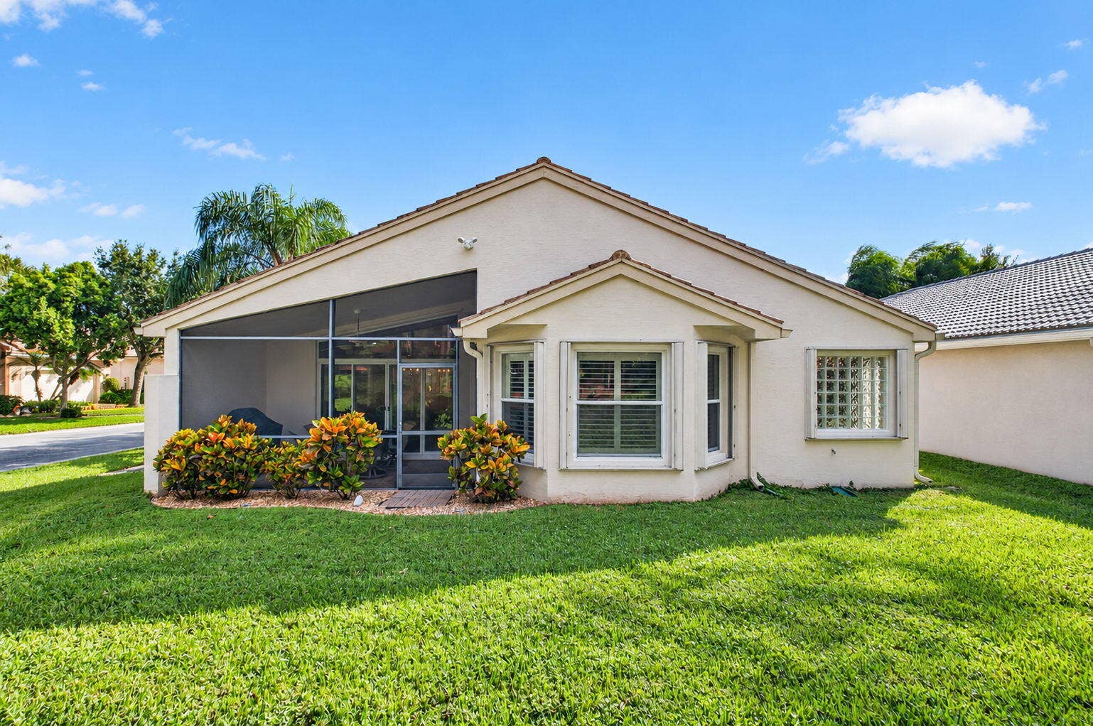 7543 Pebble Shores Terrace, Lake Worth, FL 33467 38-web-or-mls-DSC_3251_enhanced