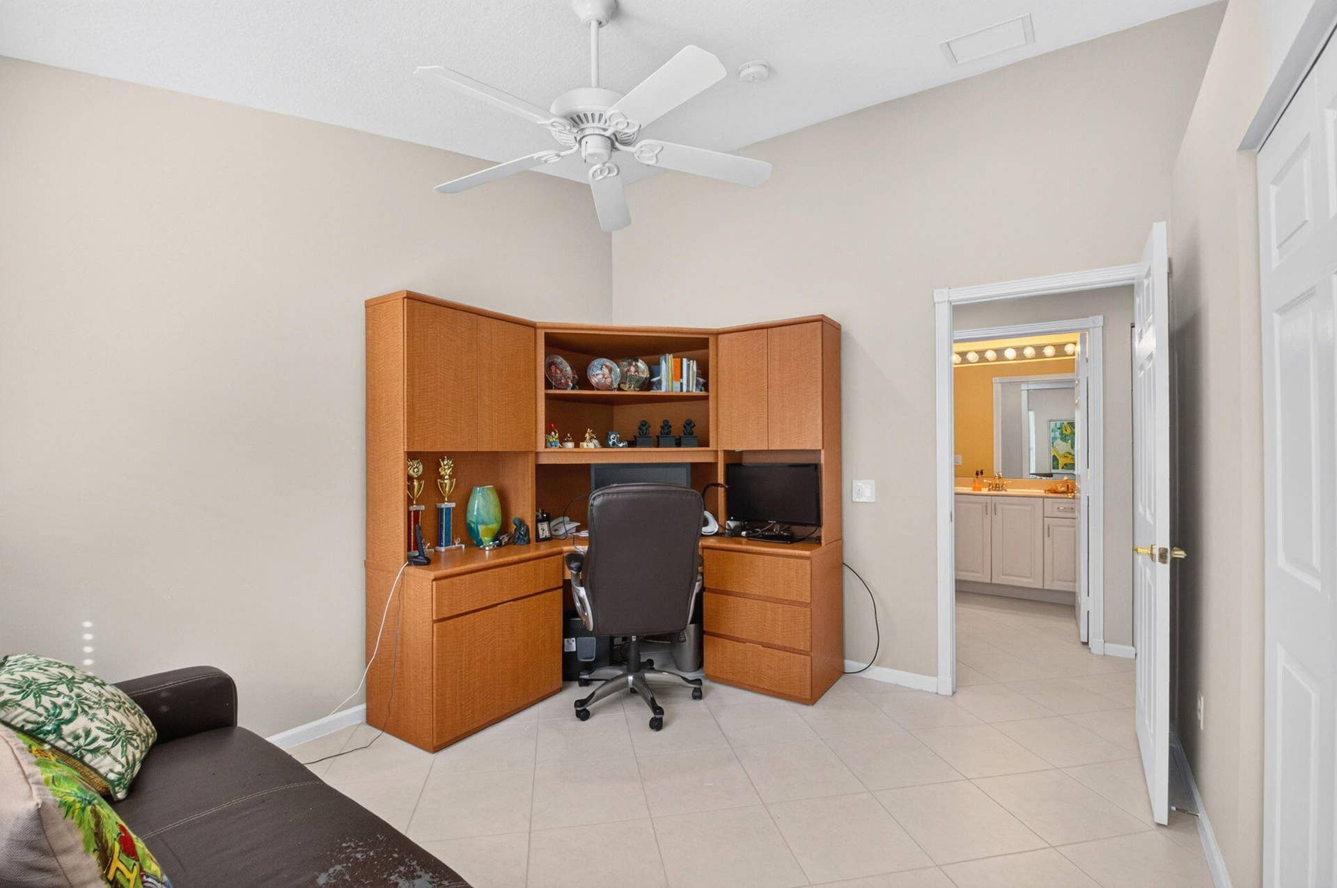 7543 Pebble Shores Terrace, Lake Worth, FL 33467 23-web-or-mls-DSC_3074