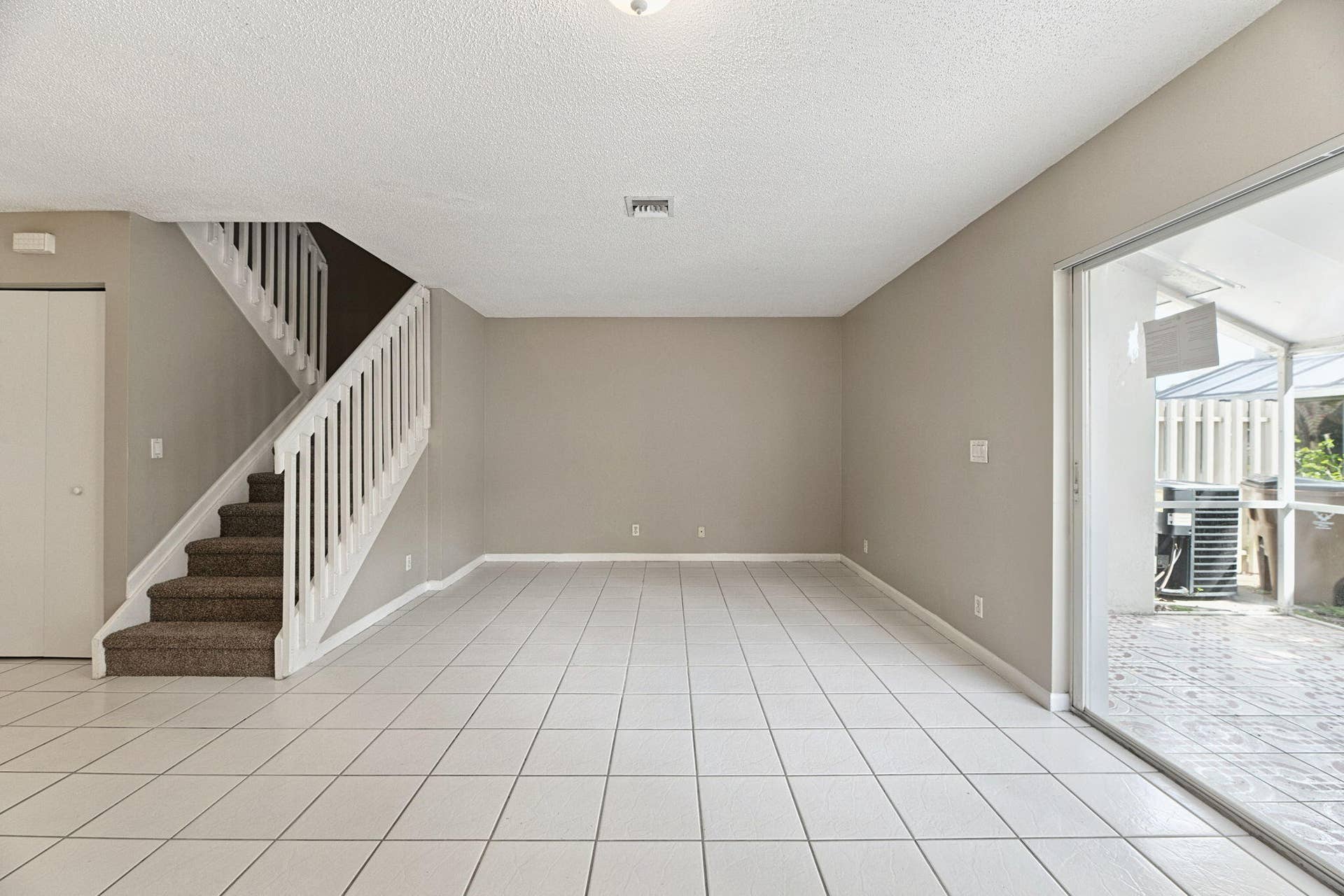 4728 SW 13TH Place, Deerfield Beach, FL 33442 006