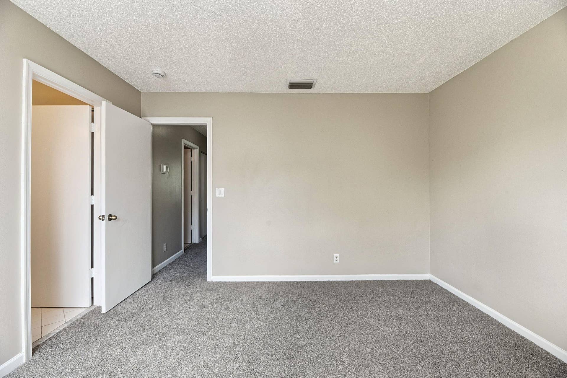 4728 SW 13TH Place, Deerfield Beach, FL 33442 013