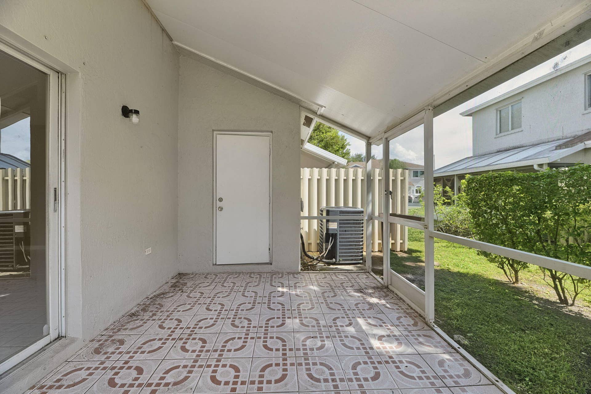 4728 SW 13TH Place, Deerfield Beach, FL 33442 026