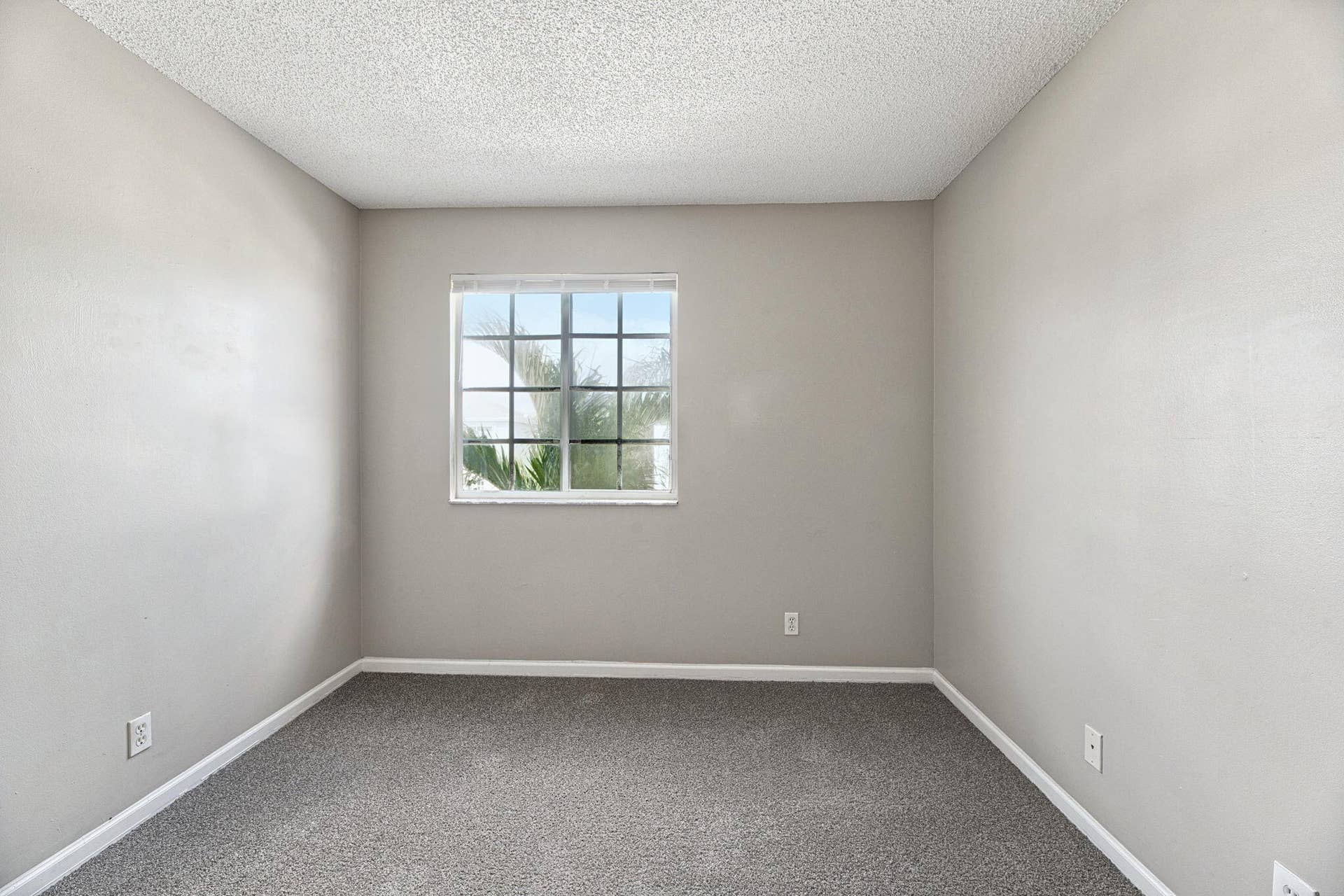4728 SW 13TH Place, Deerfield Beach, FL 33442 014