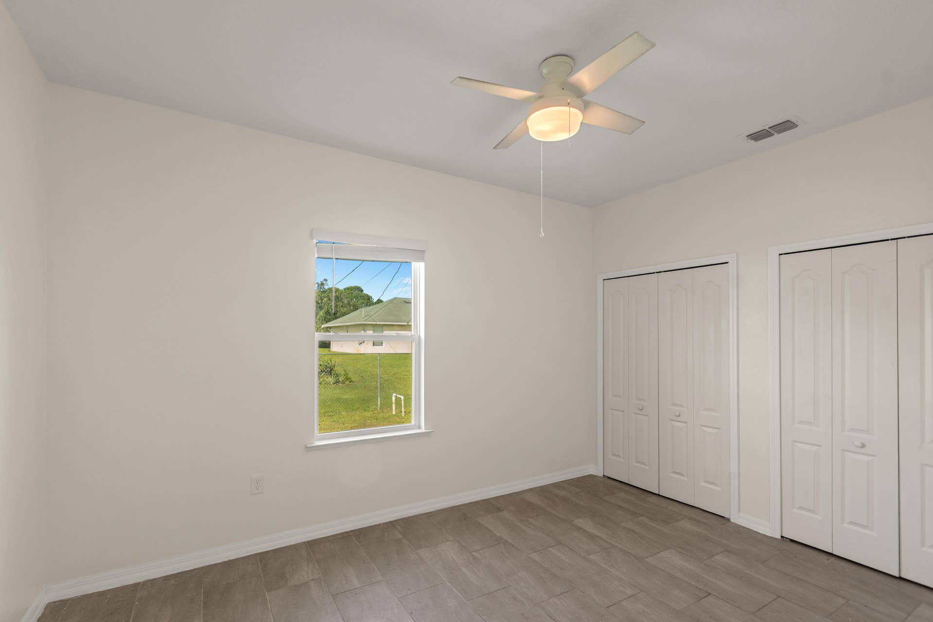 8055 102nd Avenue, Vero Beach, FL 32967 Bedroom 2