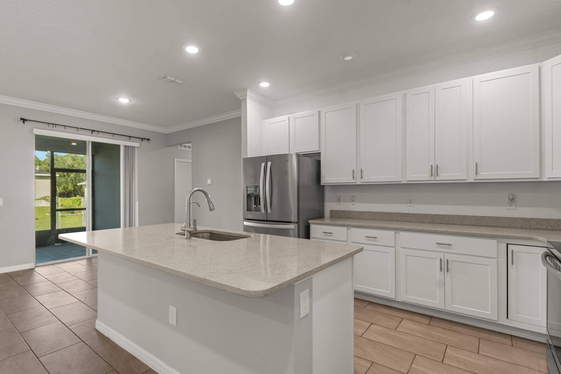 8055 102nd Avenue, Vero Beach, FL 32967 Kitchen