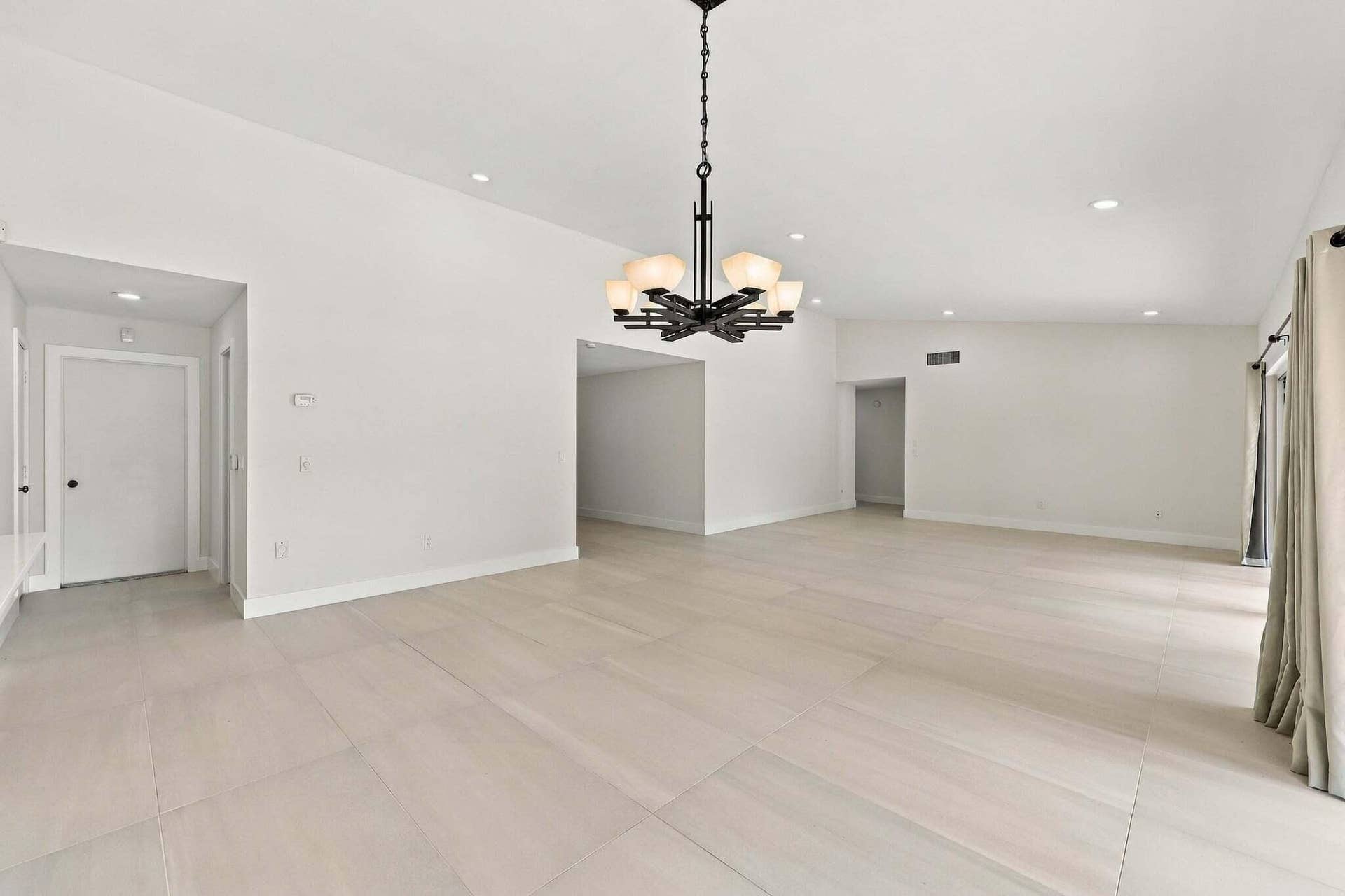 10134 Boca Woods Lane, Boca Raton, FL 33428 27-453A8323