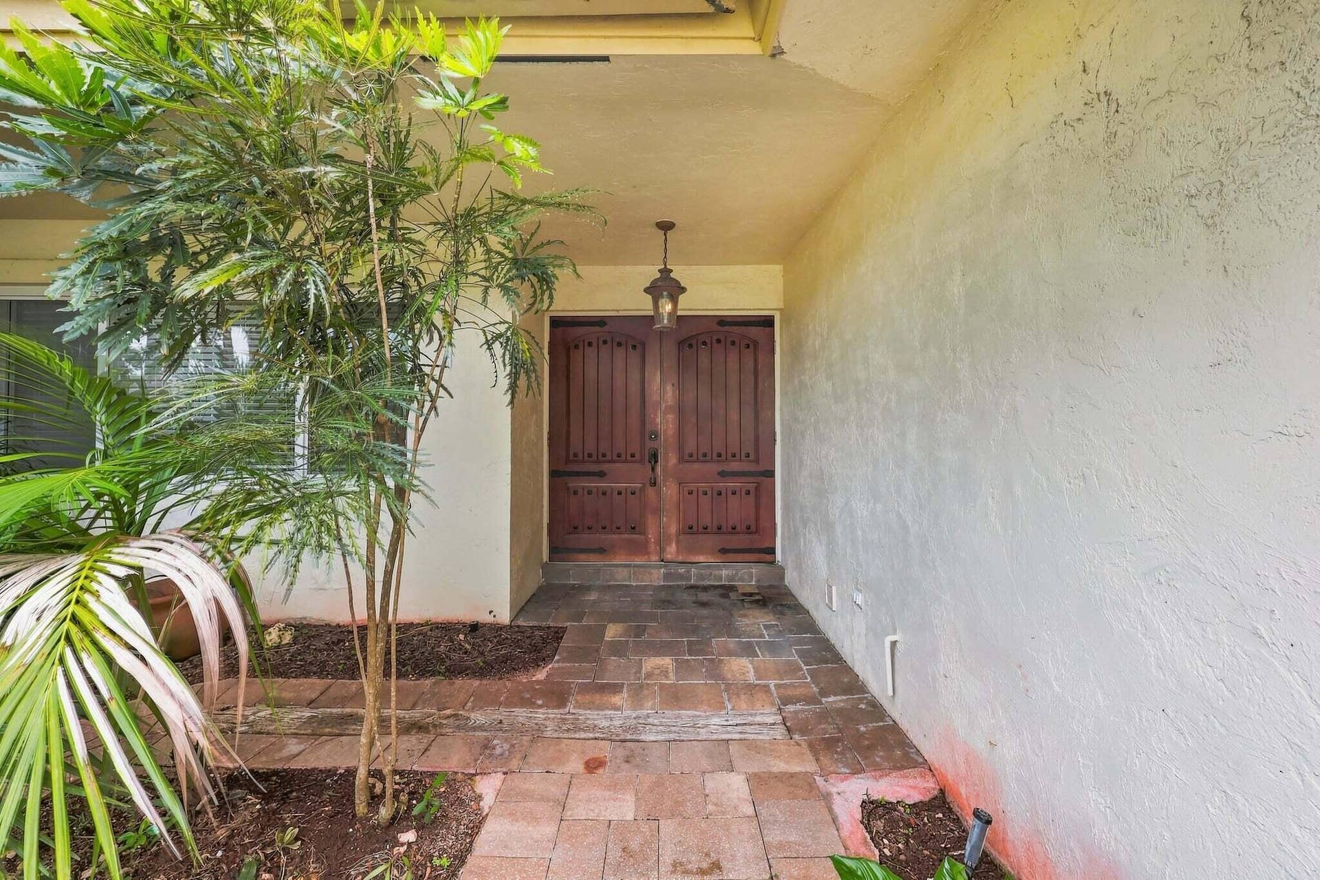 10134 Boca Woods Lane, Boca Raton, FL 33428 08-453A8263
