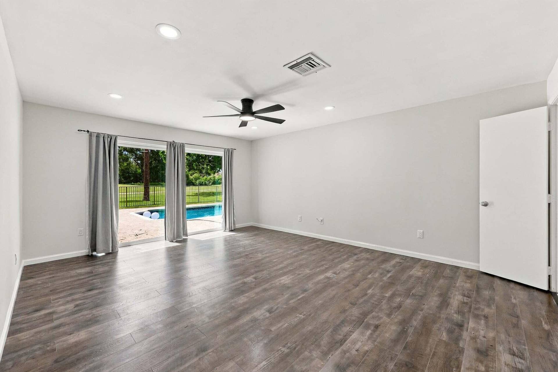 10134 Boca Woods Lane, Boca Raton, FL 33428 32-453A8338