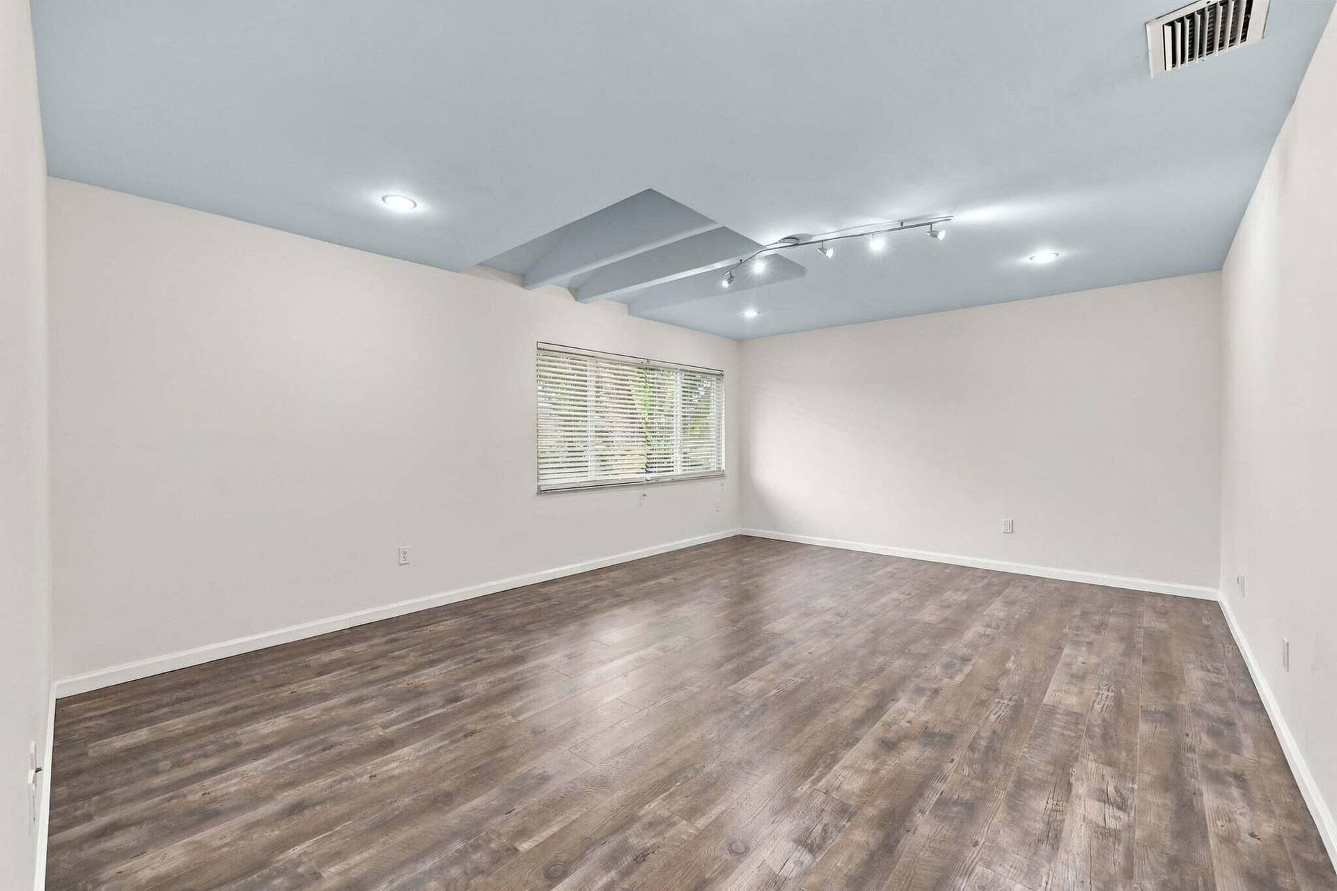 10134 Boca Woods Lane, Boca Raton, FL 33428 43-453A8371