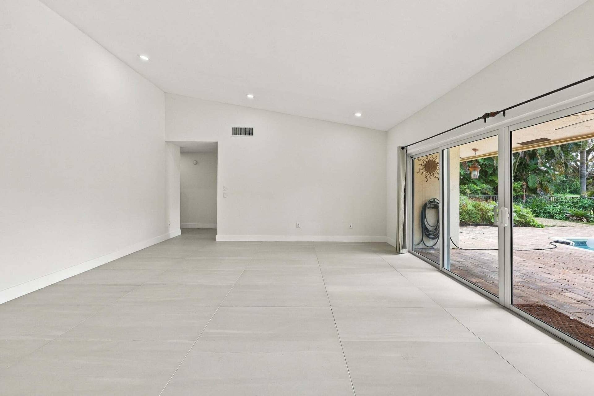 10134 Boca Woods Lane, Boca Raton, FL 33428 16-453A8287