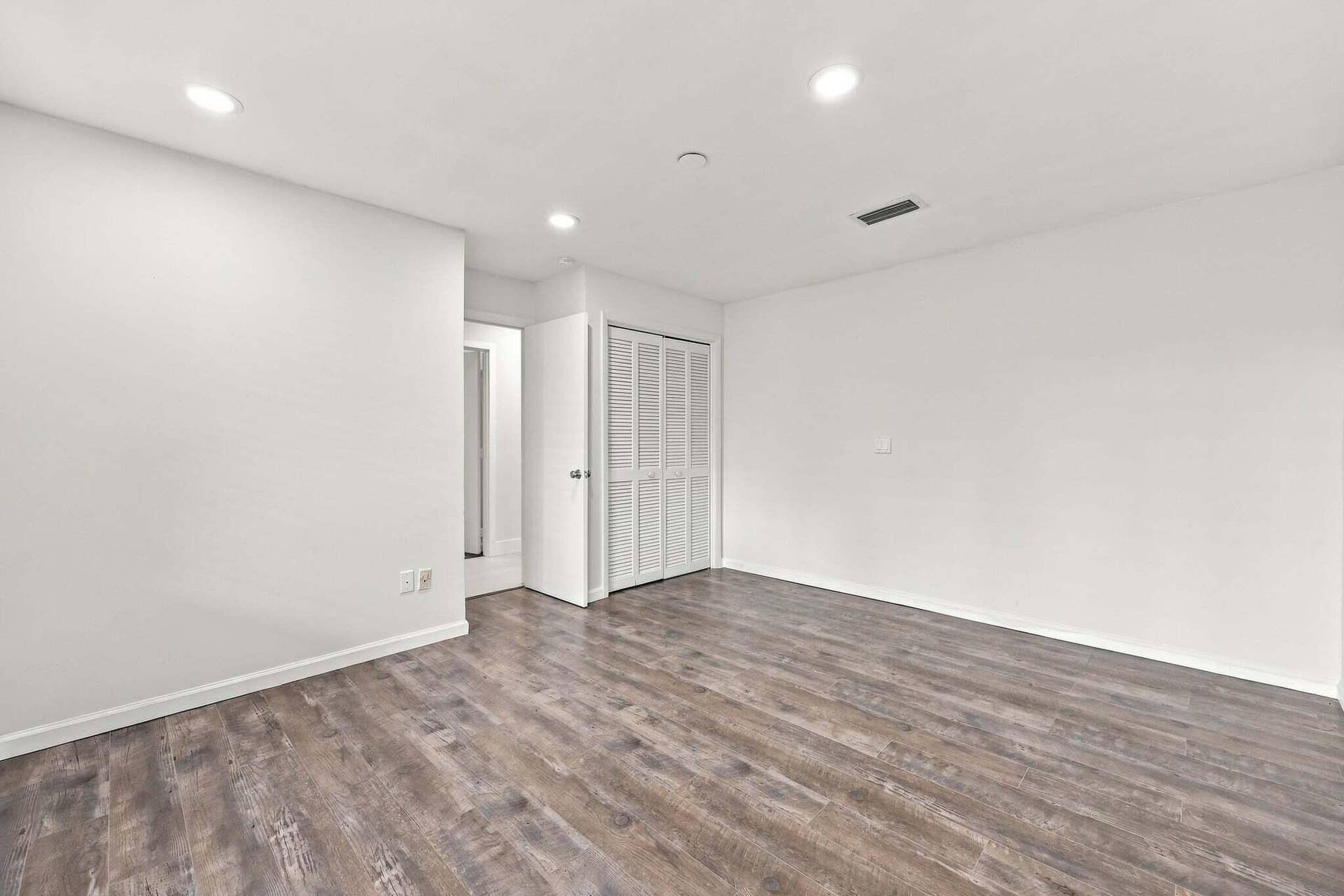 10134 Boca Woods Lane, Boca Raton, FL 33428 50-453A8392