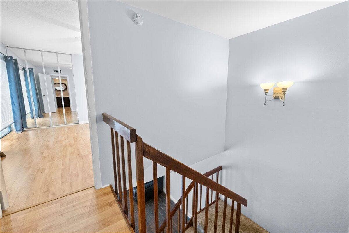 11-10608 180th Pl S 152 -6806