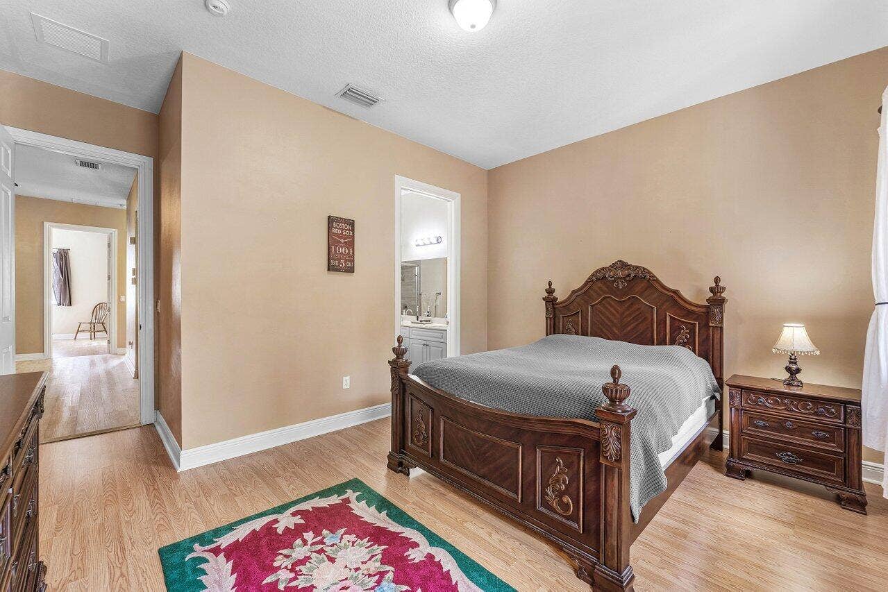 2611 VENETIAN Drive, Boynton Beach, FL 33426 Master Suite