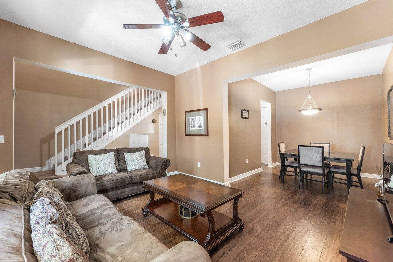2611 VENETIAN Drive, Boynton Beach, FL 33426 Open Living To Dining