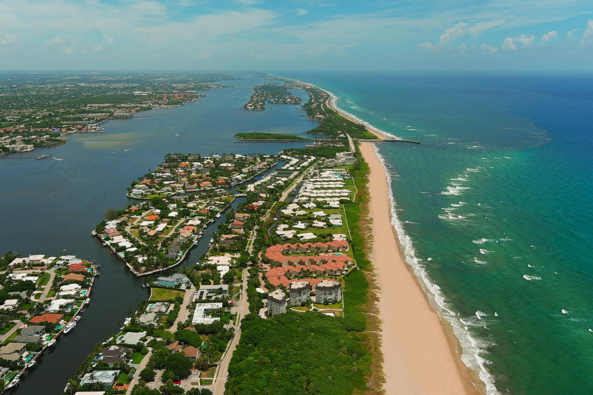 2611 VENETIAN Drive, Boynton Beach, FL 33426 Boynton Beach North to the Inlet