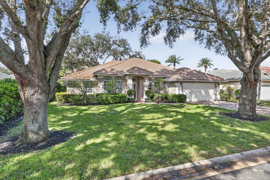 Property photo for 483 OTTER Lane N, Jupiter, FL
