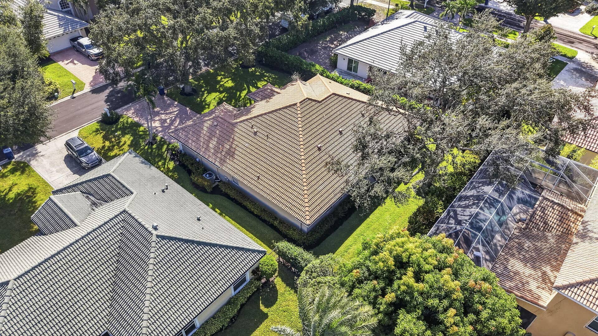 483 OTTER Lane N, Jupiter, FL 33458 070
