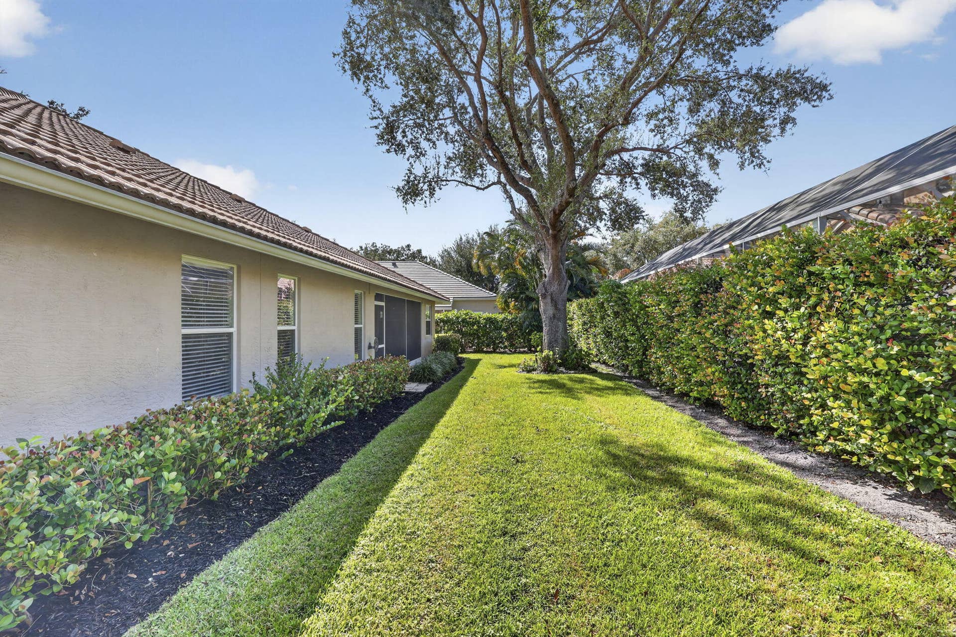 483 OTTER Lane N, Jupiter, FL 33458 052