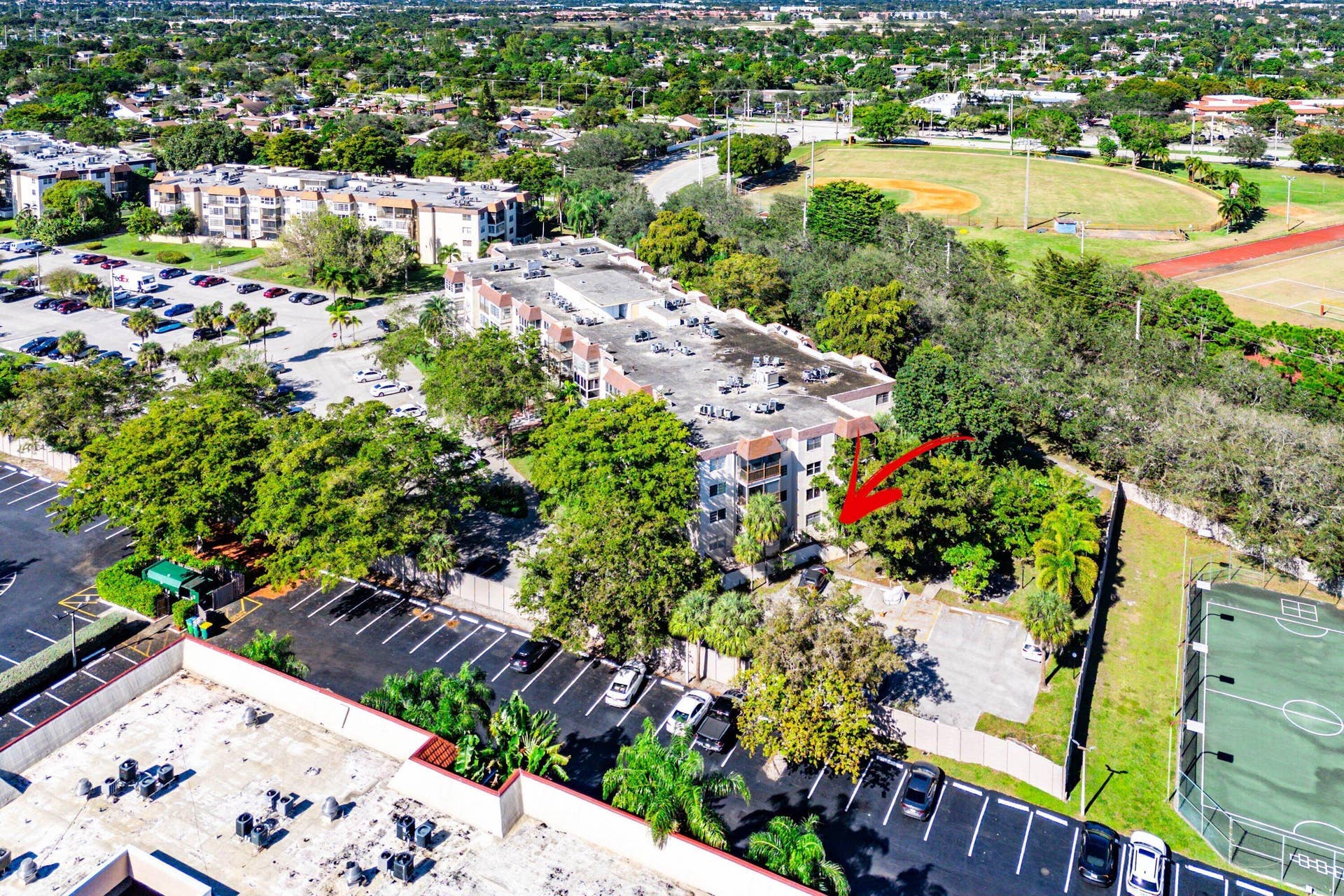 Close to Plantation High School