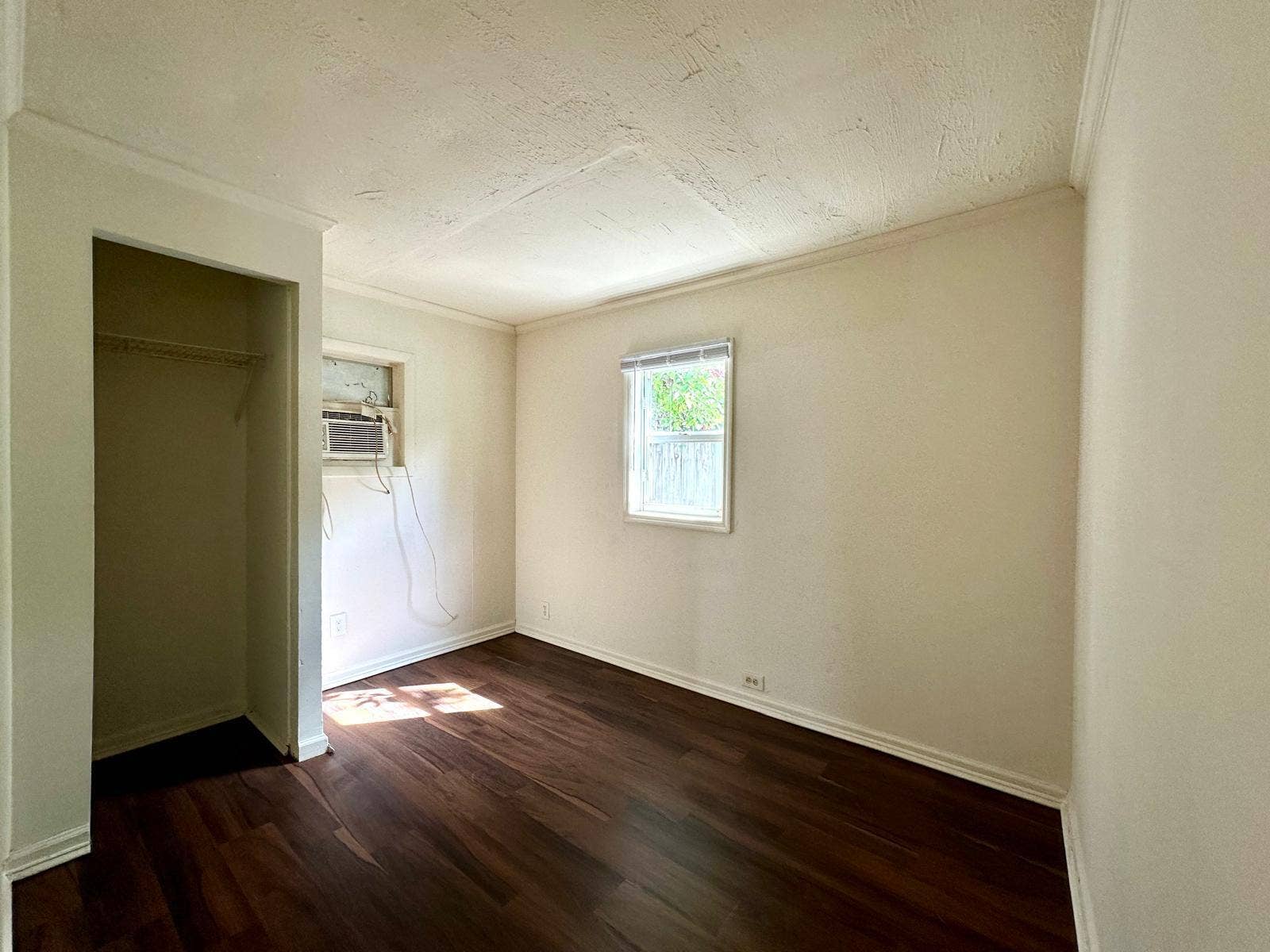 305 20th Street, #A, West Palm Beach, West Palm Beach, FL 33407 085cac5f-cf09-4418-b986-aafad752d10c