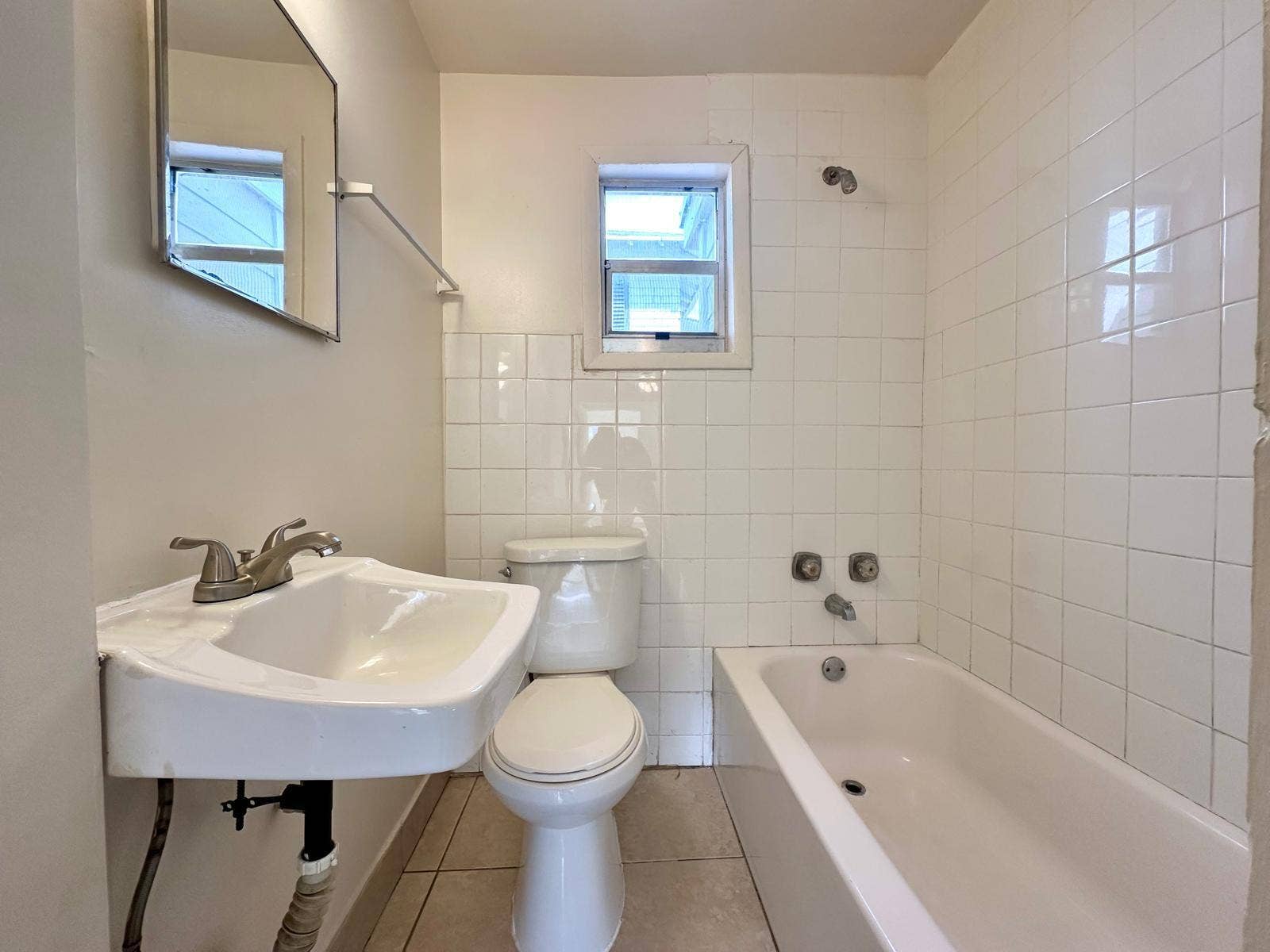 305 20th Street, #A, West Palm Beach, West Palm Beach, FL 33407 5529f469-6480-4b24-92af-10f07456810c