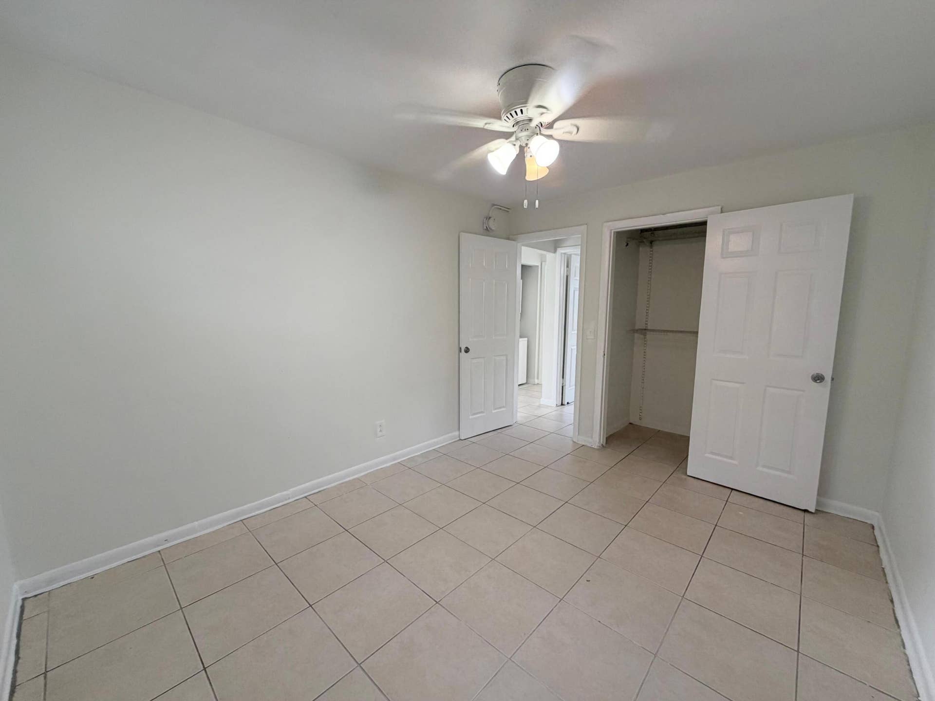 815 2ND Street, #2, West Palm Beach, West Palm Beach, FL 33401 WhatsApp Image 2026-10-27 at 14.24.33 (3