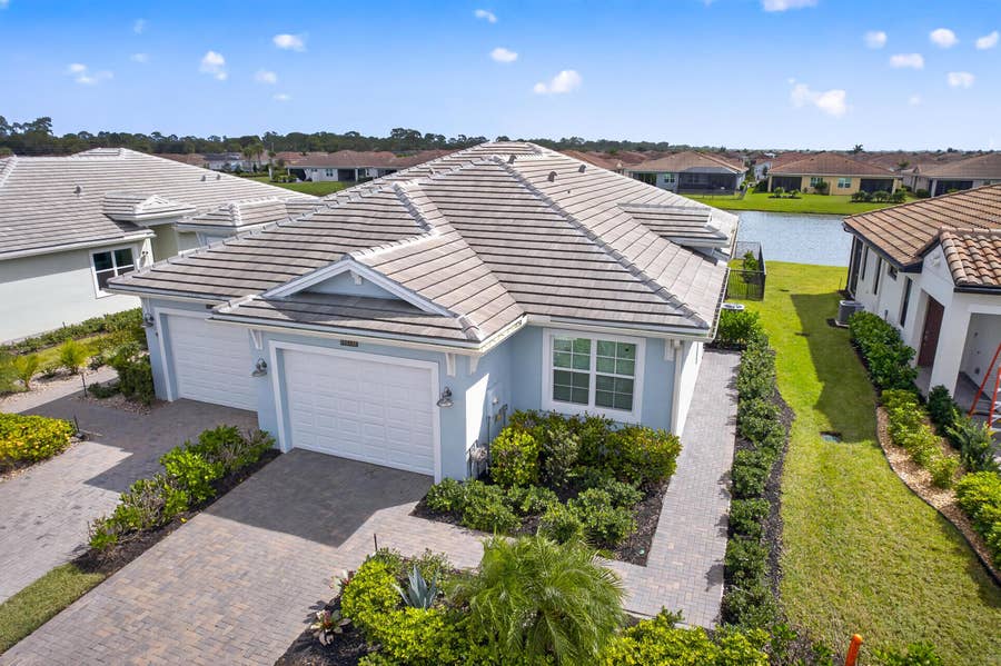 Property photo for 27063 SW Viterbo Way, Port St Lucie, FL