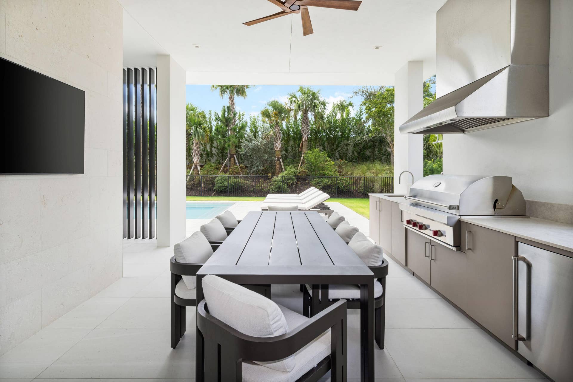 Summer Kitchen