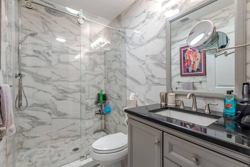 15408StrathearnDrive-11