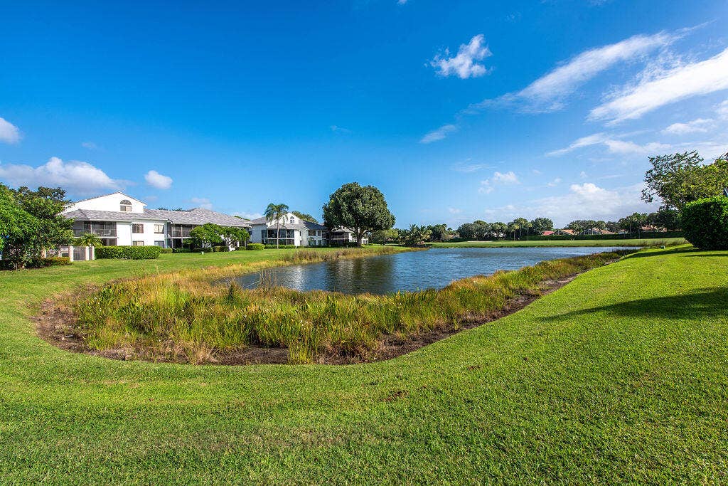 15408StrathearnDrive-6