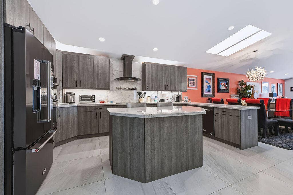 15408StrathearnDrive-30