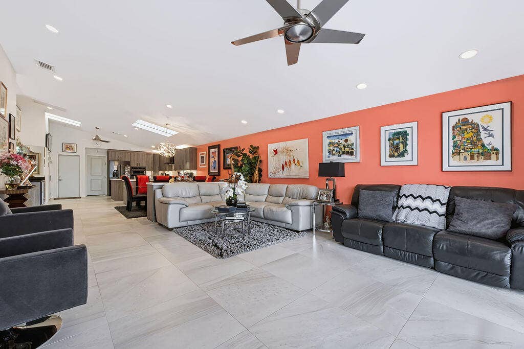 15408StrathearnDrive-24
