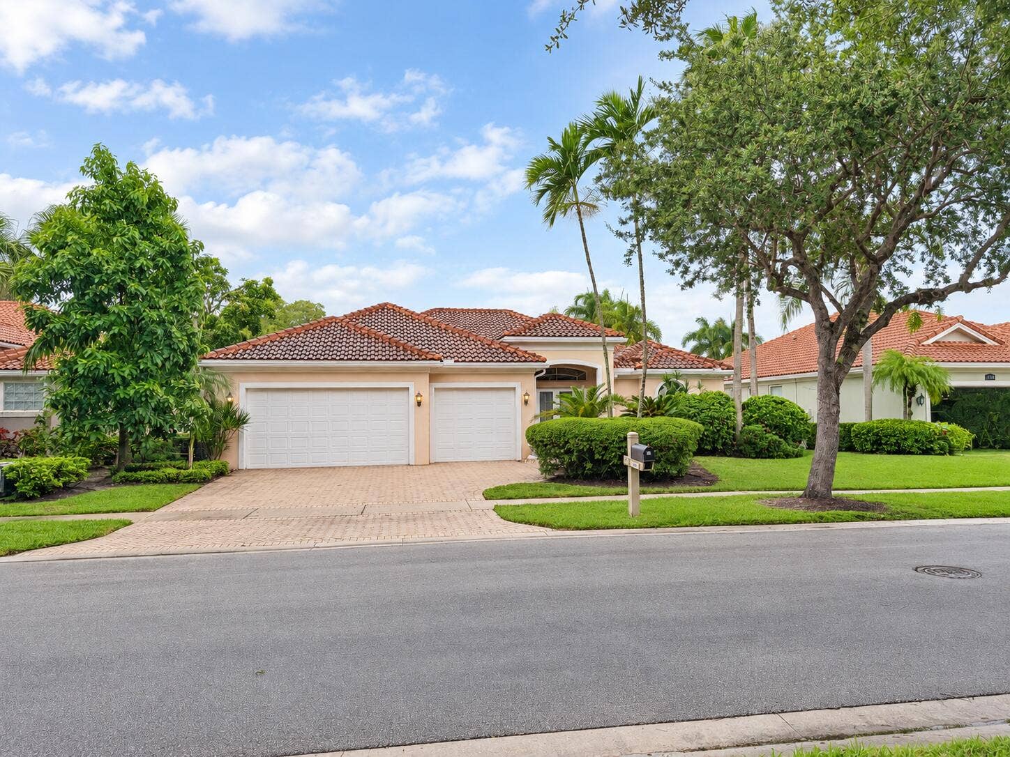 1705 FLAGLER MANOR Circle, West Palm Beach, FL 33411 Front