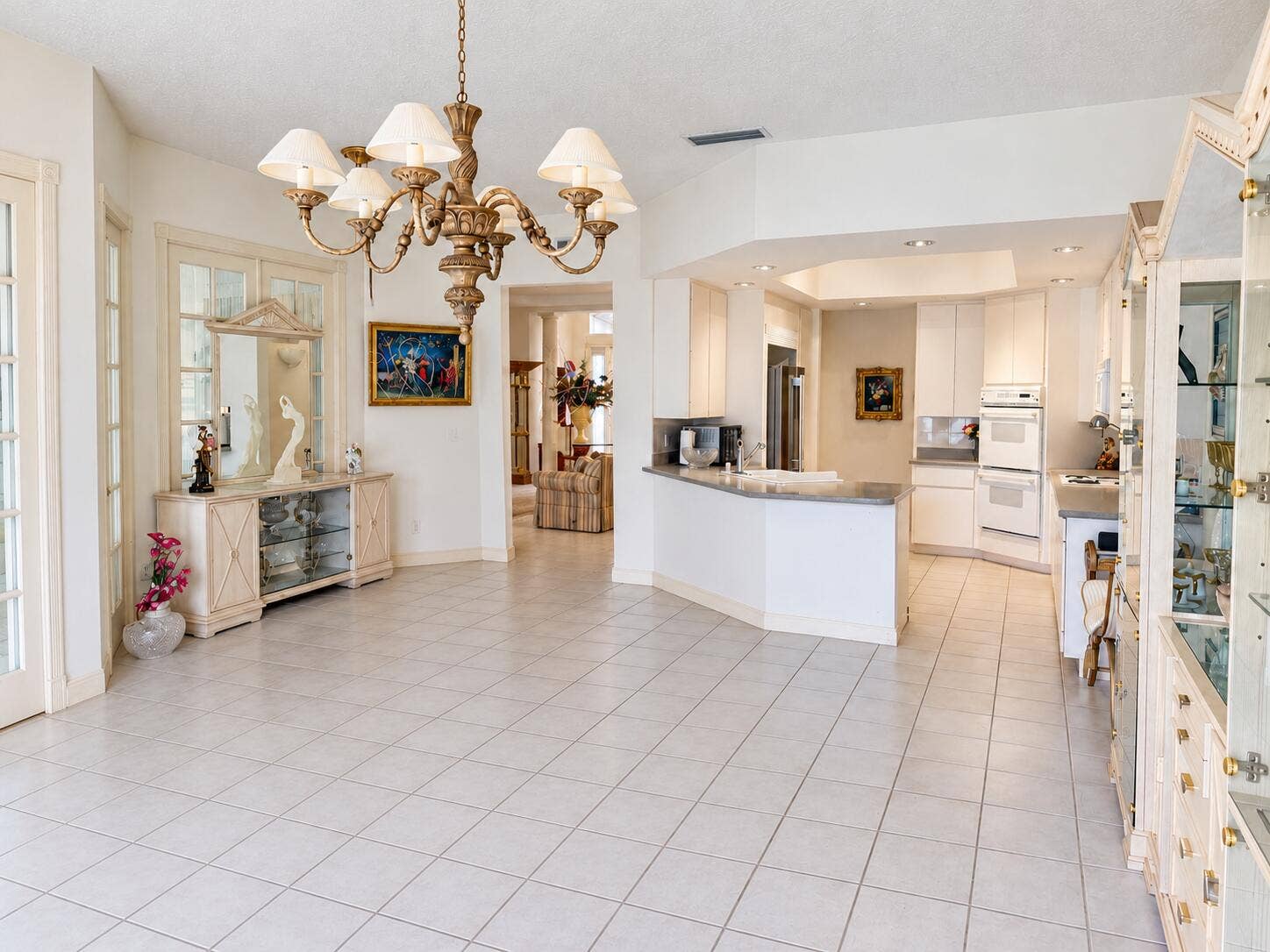 1705 FLAGLER MANOR Circle, West Palm Beach, FL 33411 Family Room