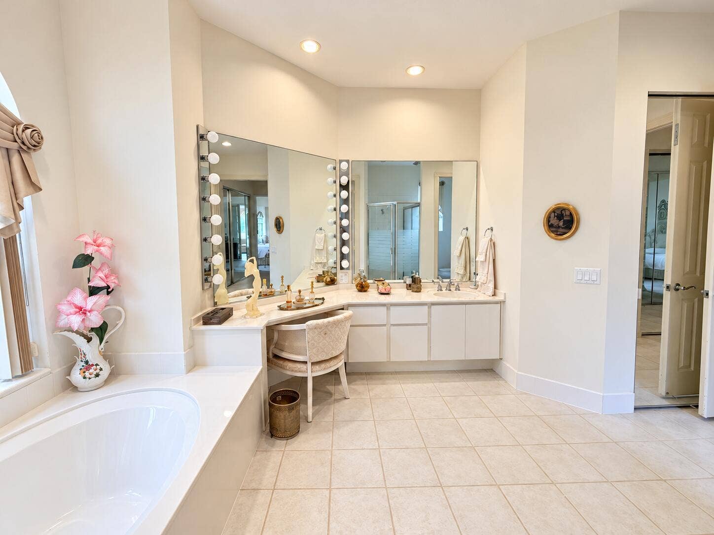 1705 FLAGLER MANOR Circle, West Palm Beach, FL 33411 Master Bath