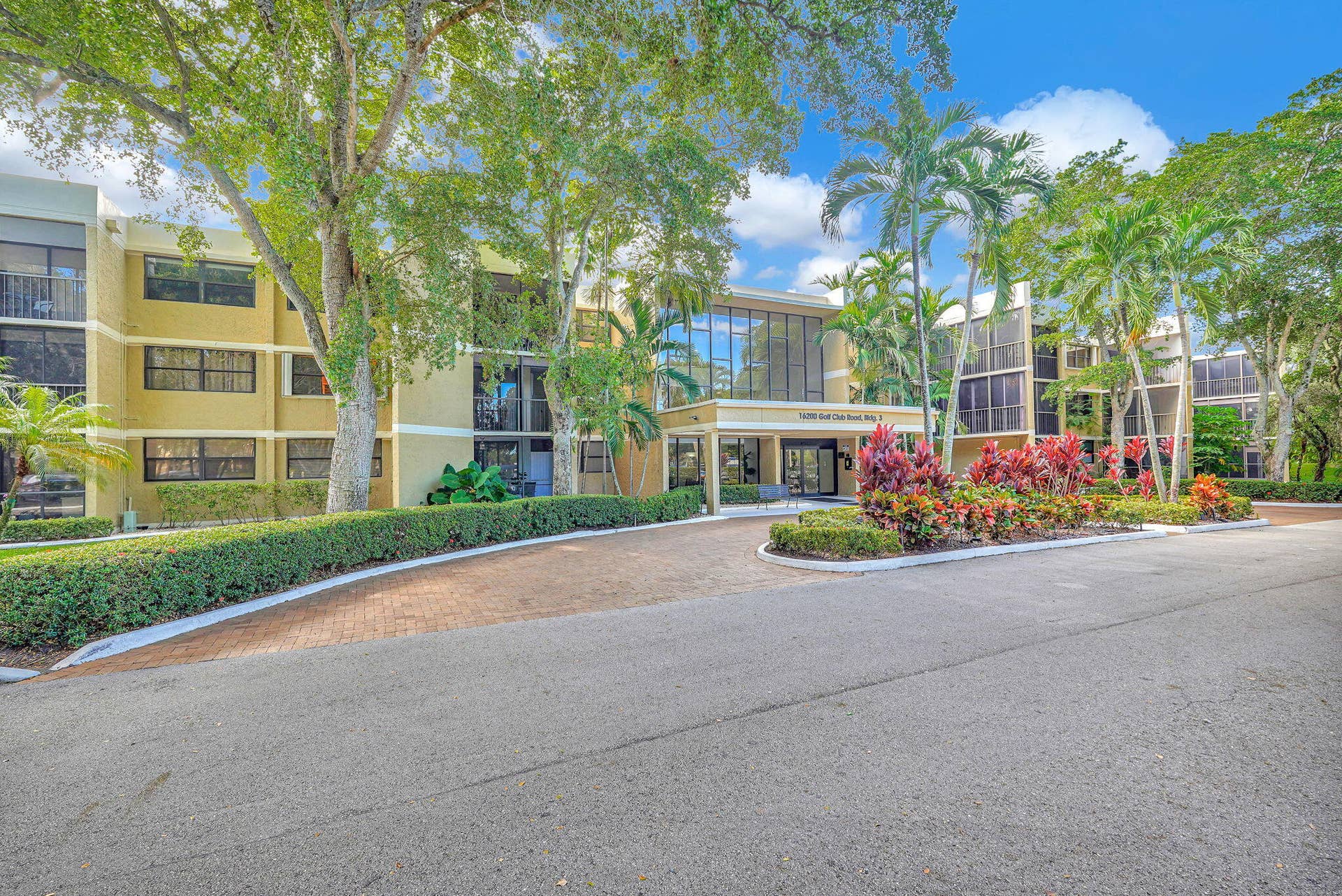 16200 Golf Club Road, #206, Weston, FL 33326 Building 3
