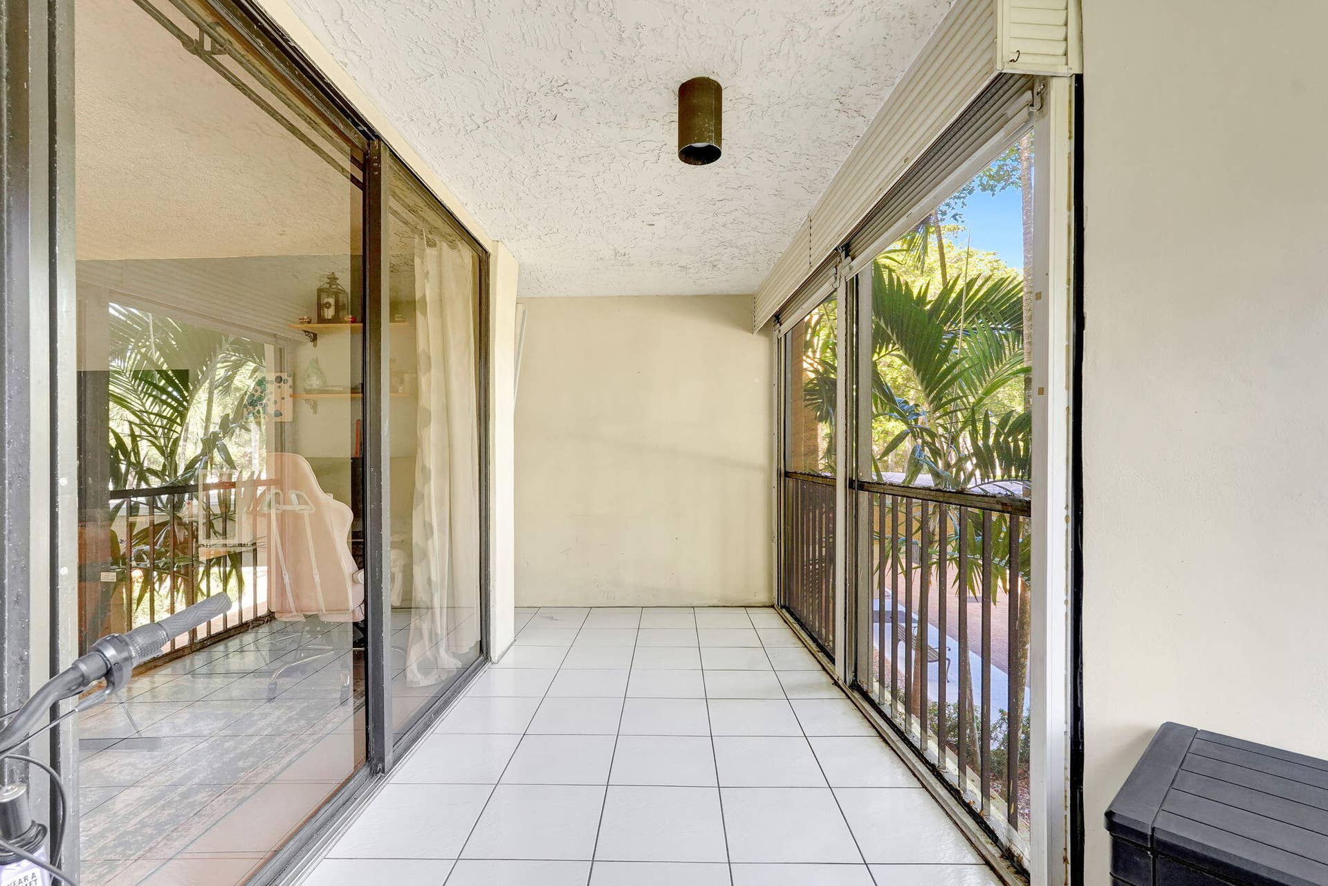 16200 Golf Club Road, #206, Weston, FL 33326 Patio