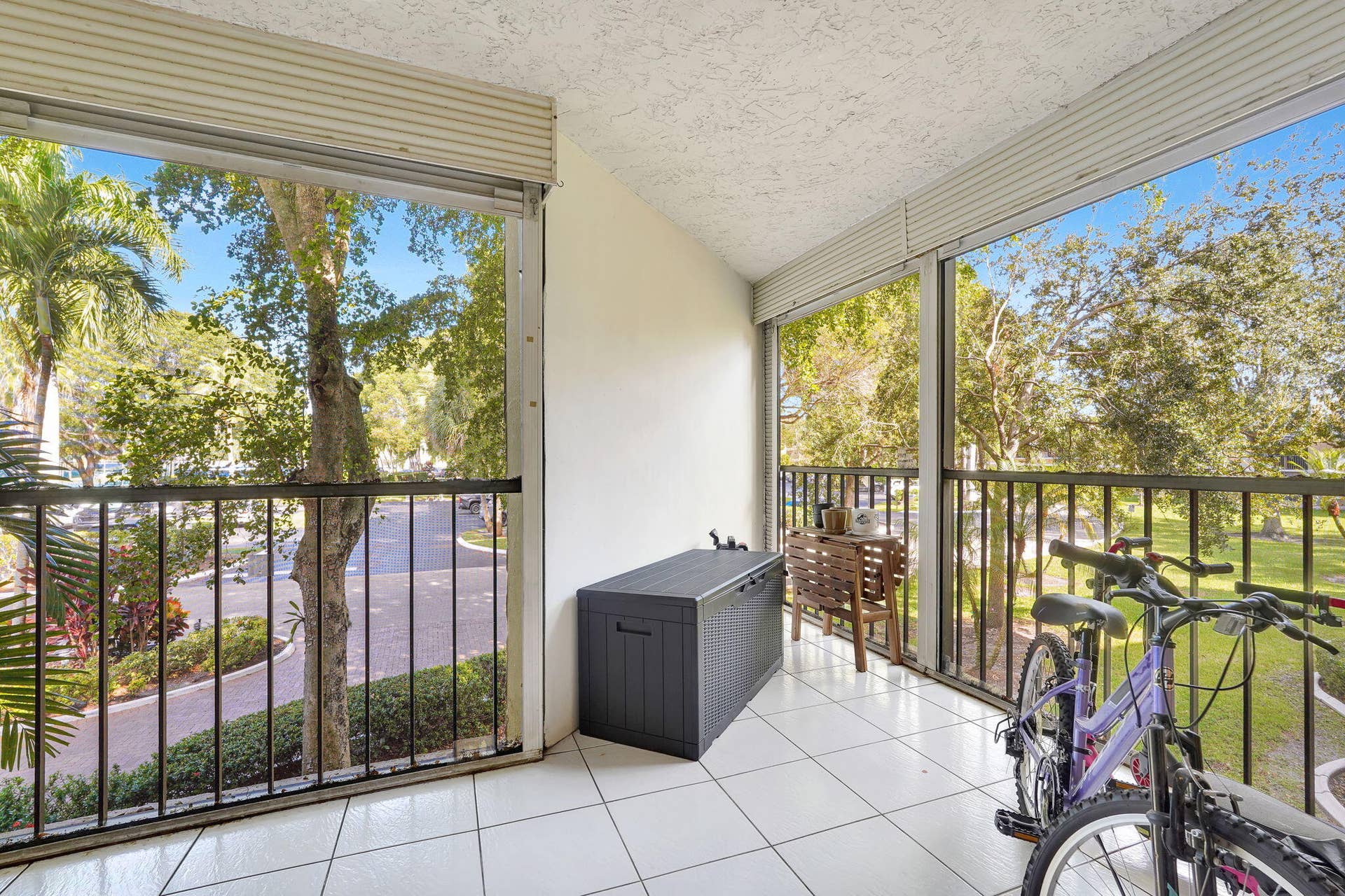 16200 Golf Club Road, #206, Weston, FL 33326 Patio