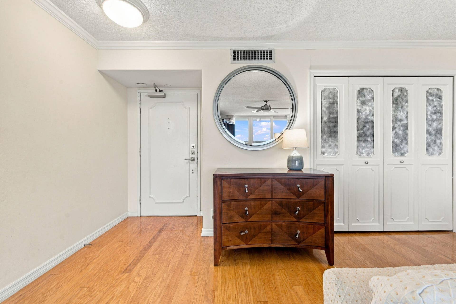ENTER INTO APARTMENT 1112