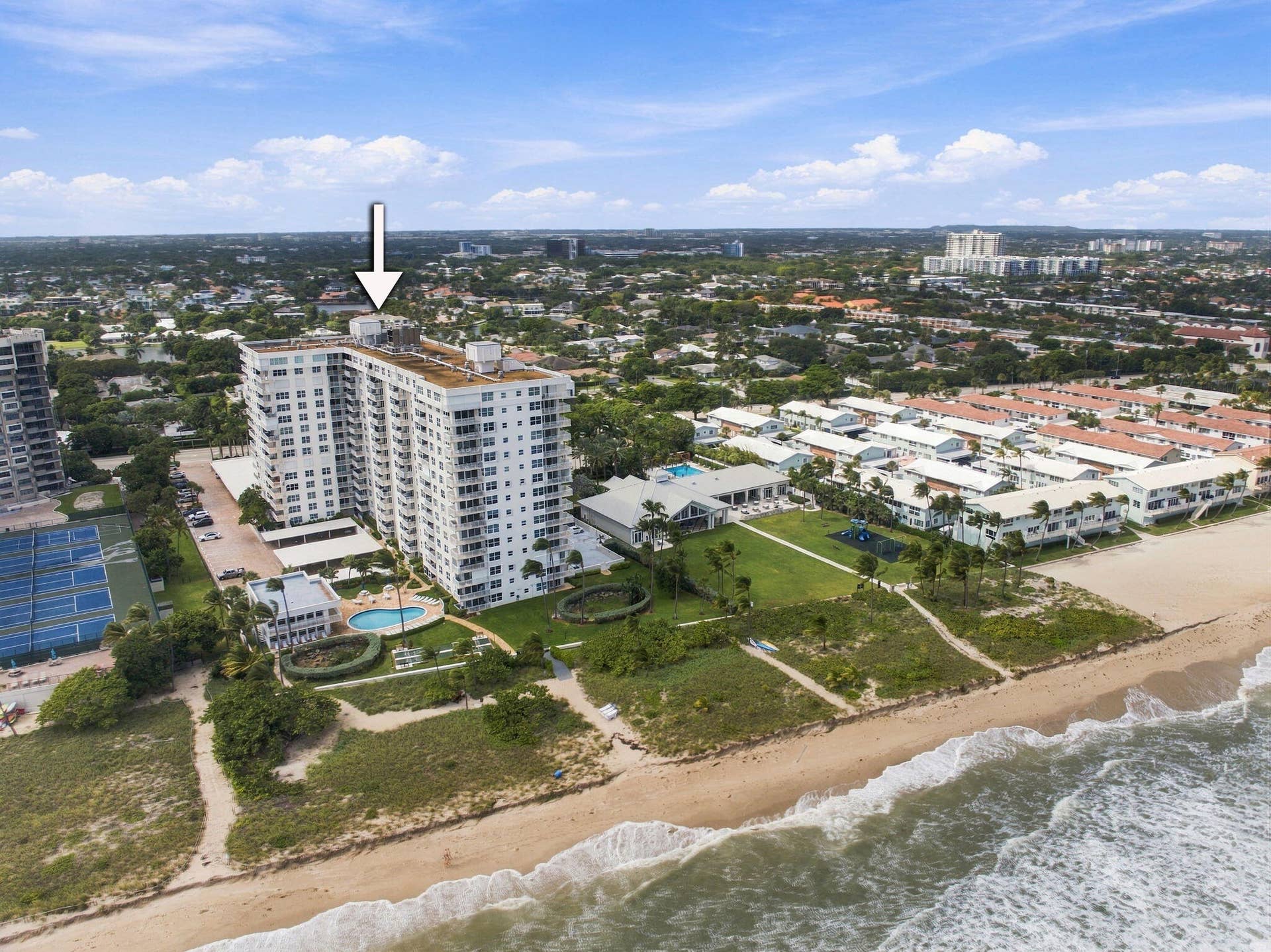 47-web-or-mls-5200-n-ocean-blvd-1112