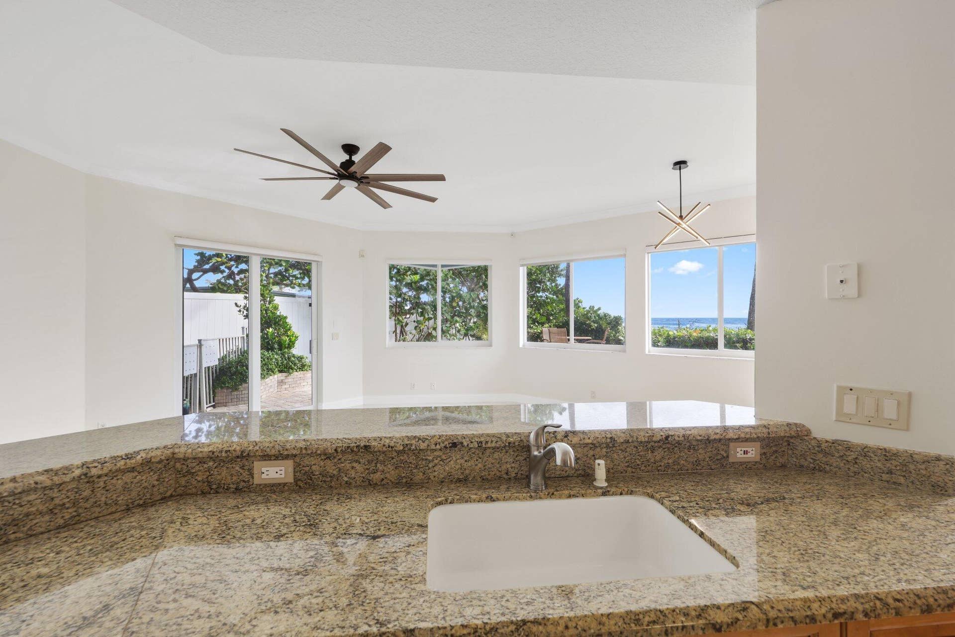 1835 S Ocean Boulevard, #L, Delray Beach, FL 33483 1835 South Ocean Boulevard - 17.jpg-SMAL