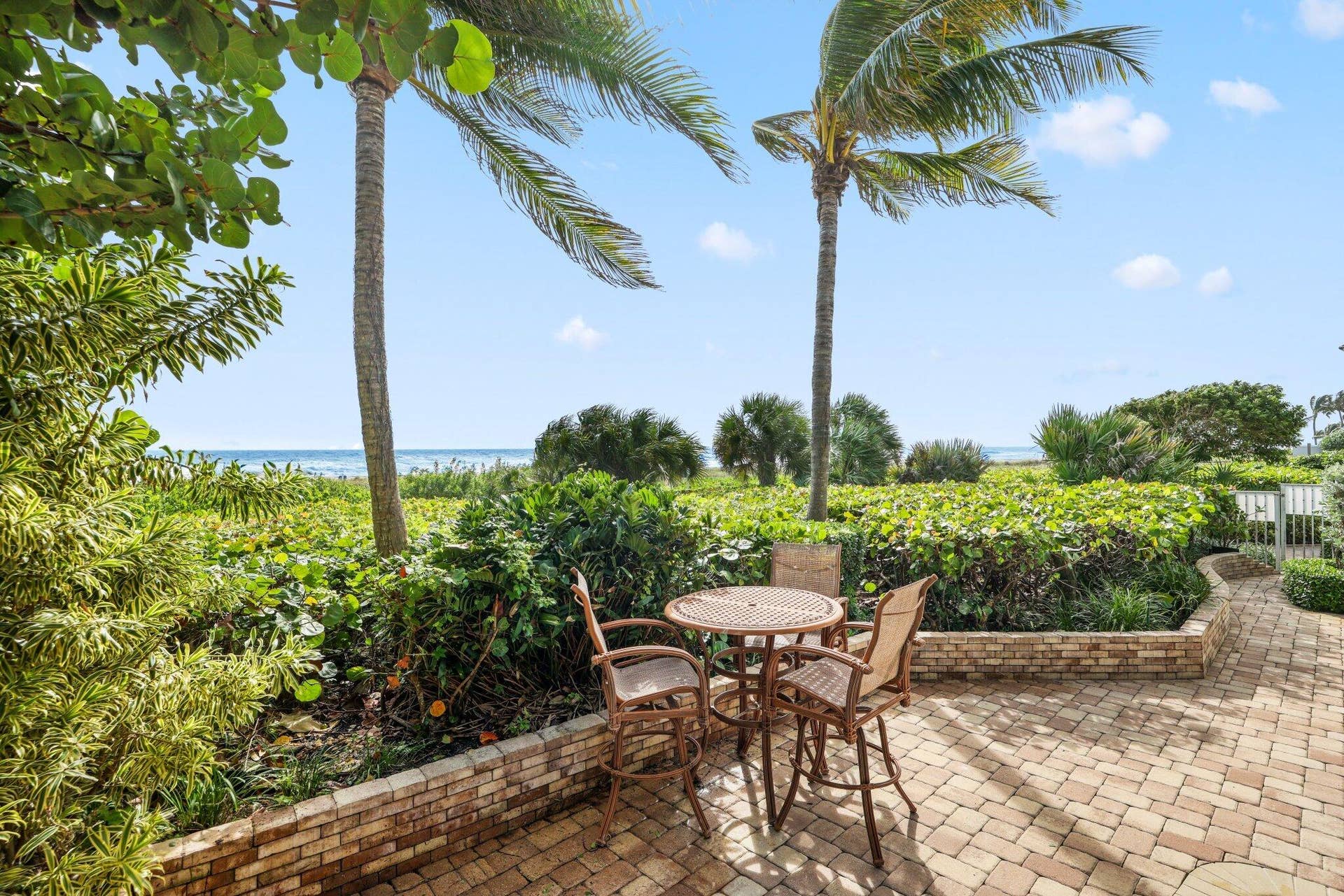1835 S Ocean Boulevard, #L, Delray Beach, FL 33483 1835 South Ocean Boulevard - 26.jpg-SMAL