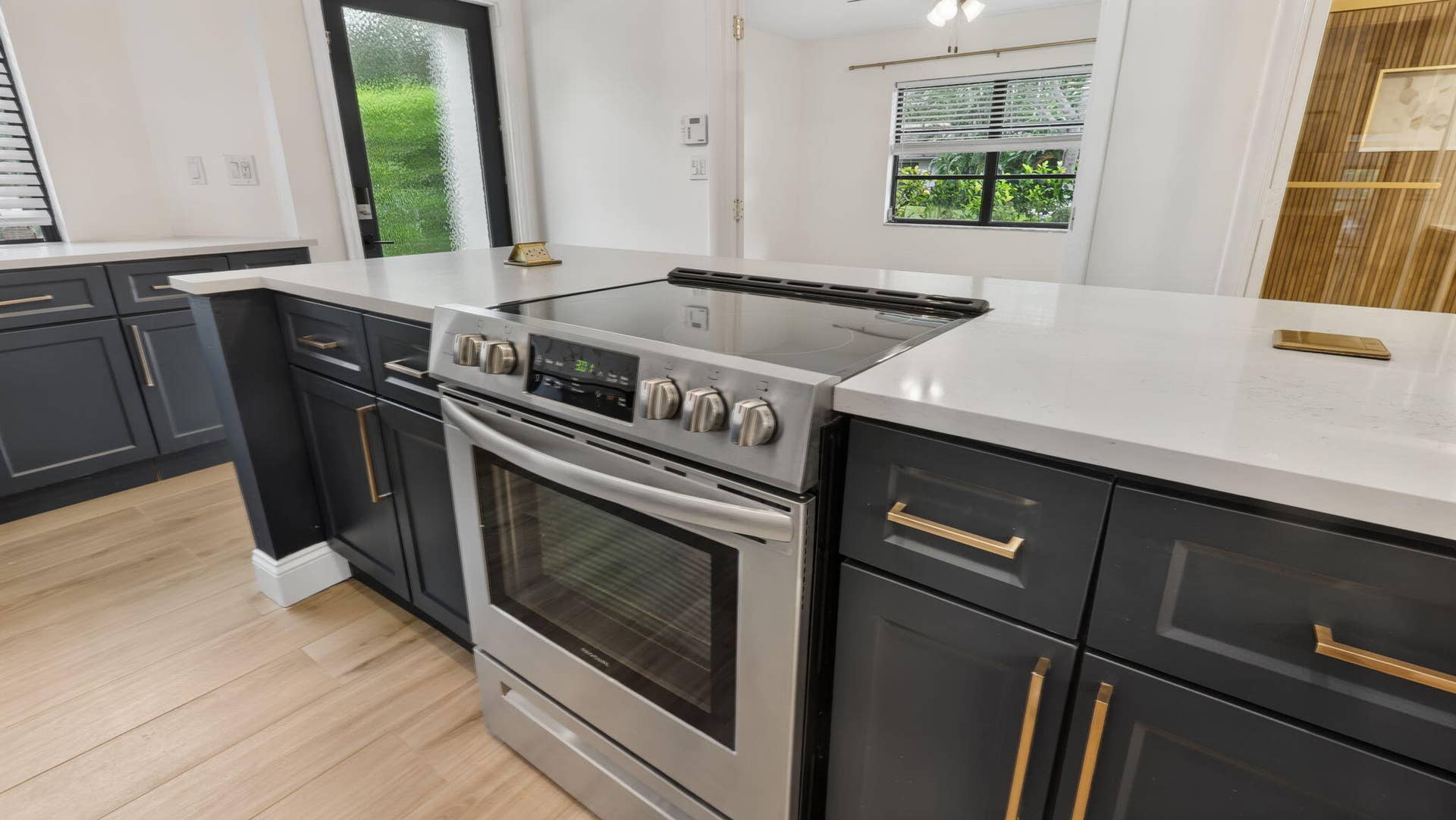 4335 PALM FOREST Drive N, Delray Beach, FL 33445 19-web-or-mls-DSC03753