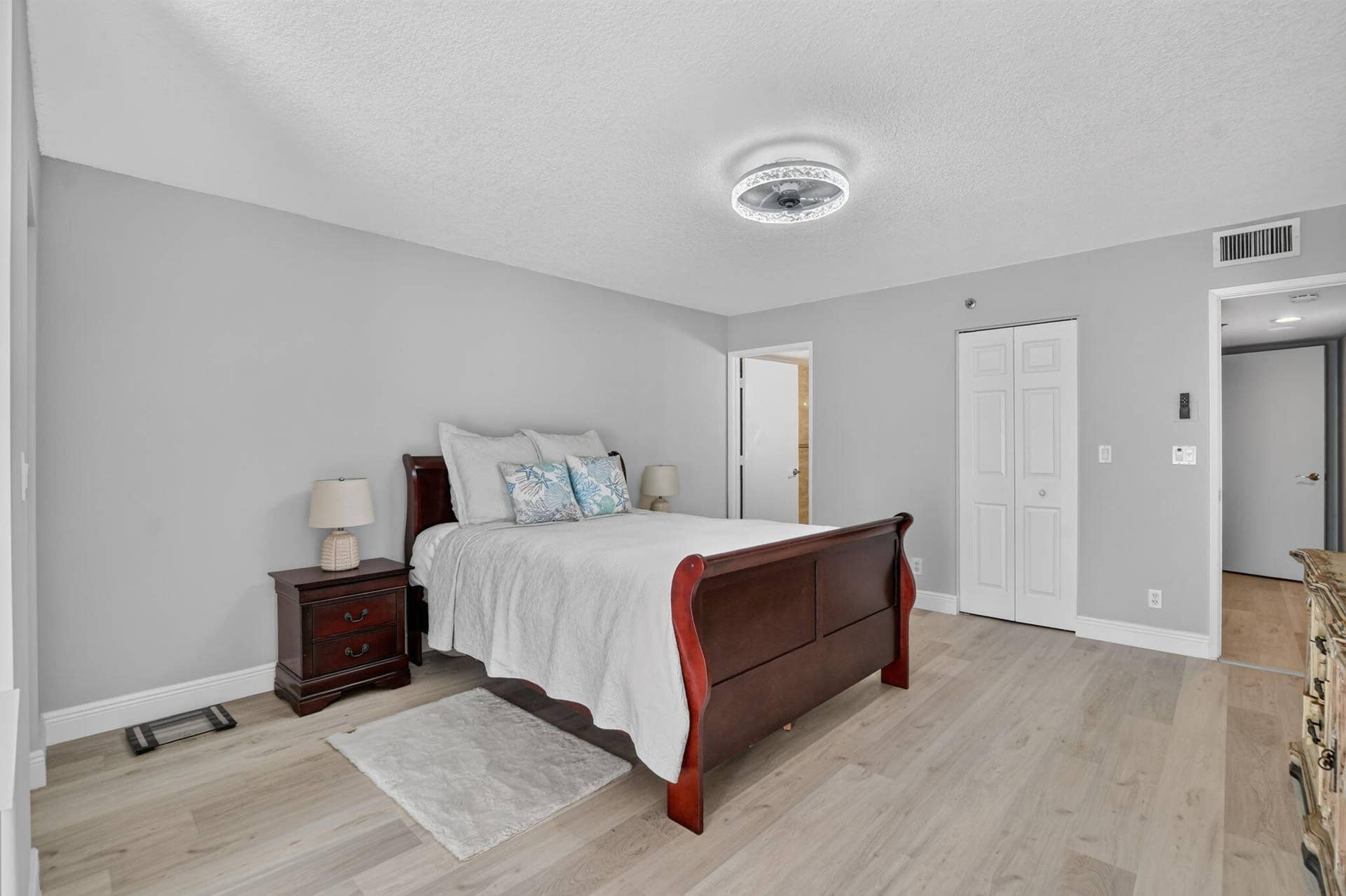 7290 Kinghurst Drive, #807, Delray Beach, Delray Beach, FL 33446 22-web-or-mls-DSC_0995