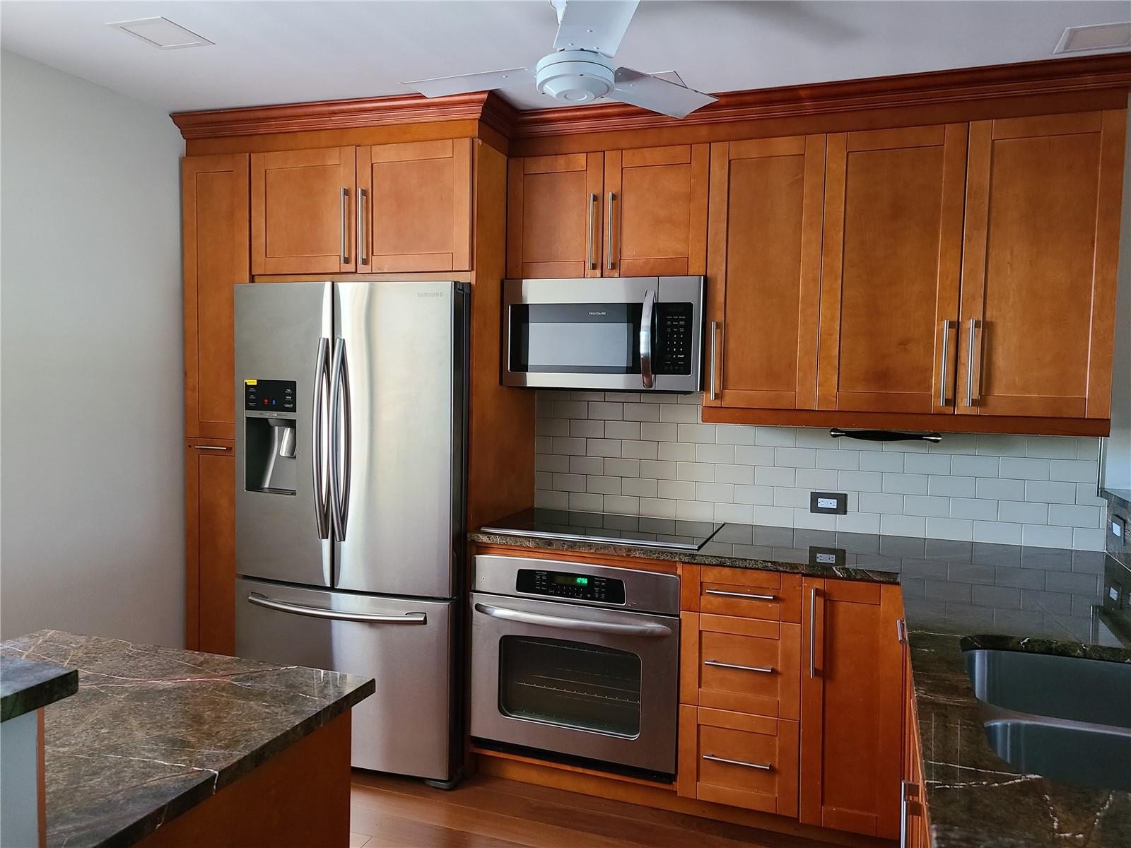3051 S PALM AIRE Drive, #409, Pompano Beach, Pompano Beach, FL 33069 Photo 4