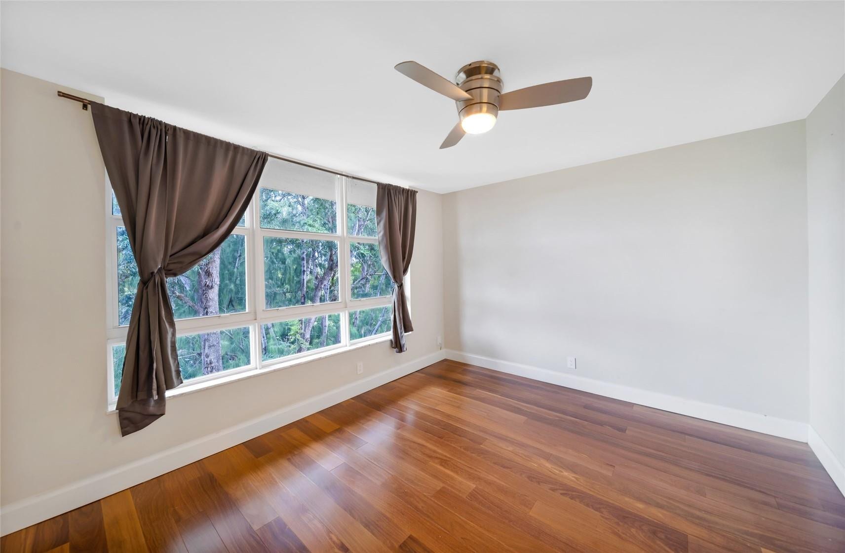 3051 S PALM AIRE Drive, #409, Pompano Beach, Pompano Beach, FL 33069 Photo 13