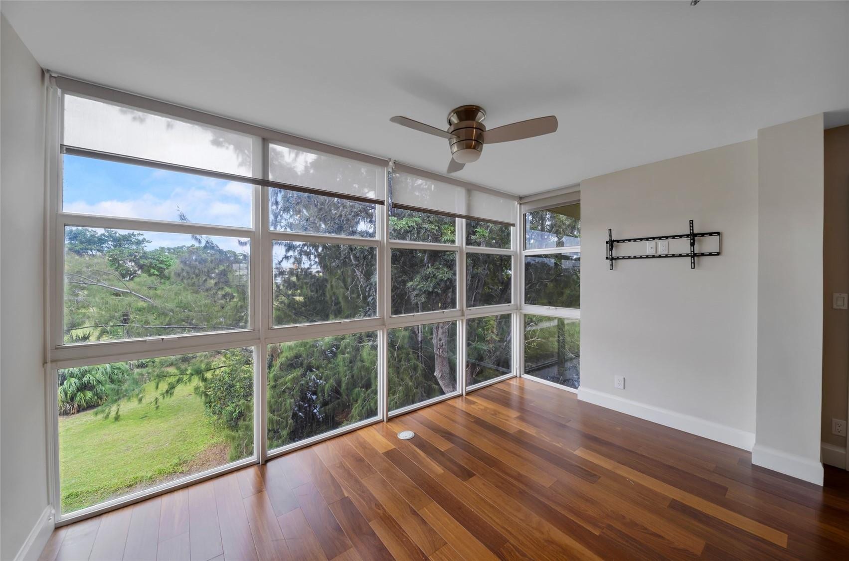 3051 S PALM AIRE Drive, #409, Pompano Beach, Pompano Beach, FL 33069 Photo 9